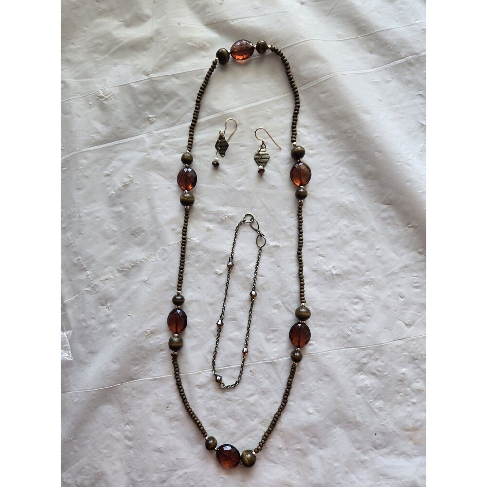 Vintage Jewelry Set: Necklace, Bracelet, Earrings. Amber Colored Beads.